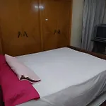 Cosy Large Apt Near The Airport